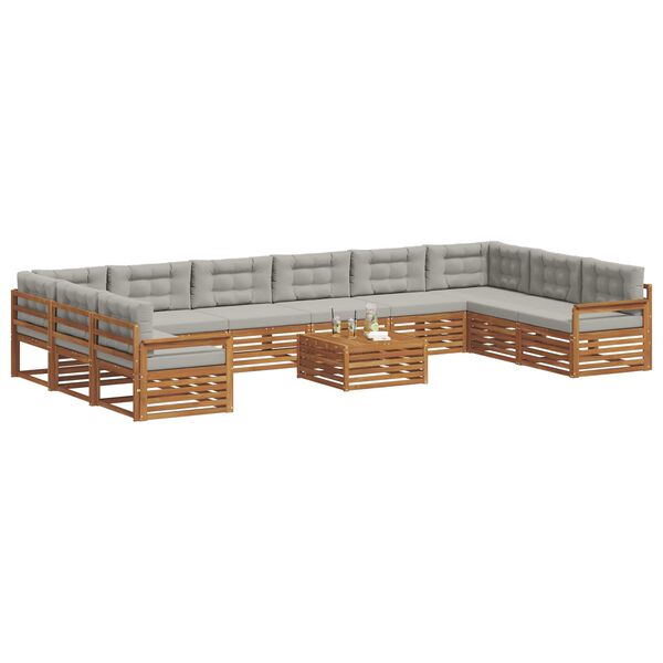 Se afișează imaginea 3 din 11