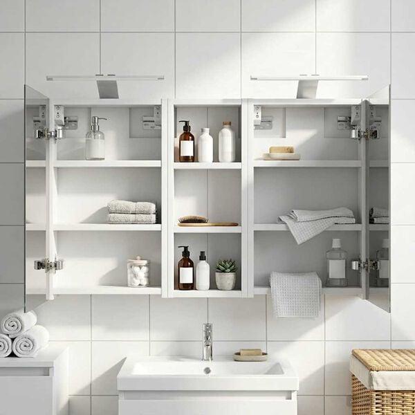 Se afișează imaginea 2 din 13