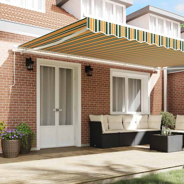 Se afișează imaginea 3 din 12