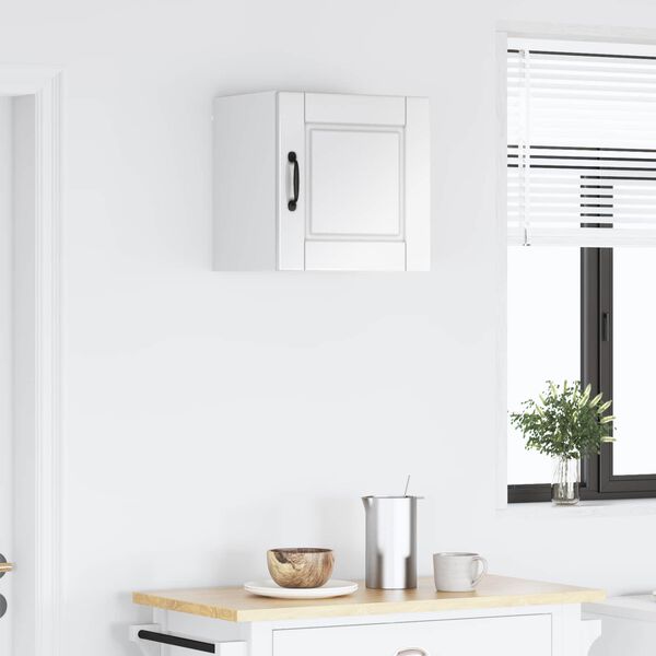 Se afișează imaginea 4 din 13