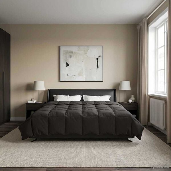 Se afișează imaginea 2 din 10