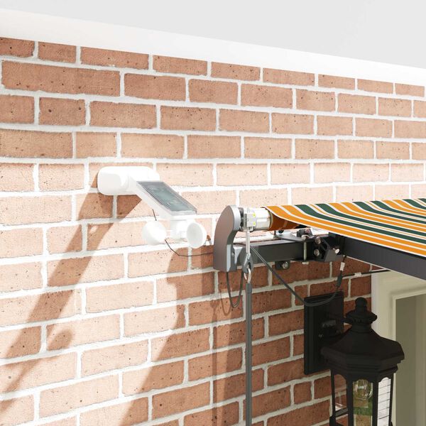 Se afișează imaginea 4 din 17