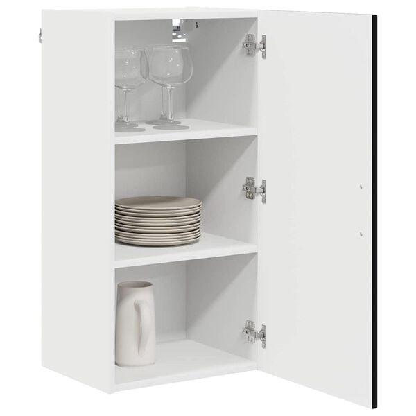 Se afișează imaginea 3 din 13