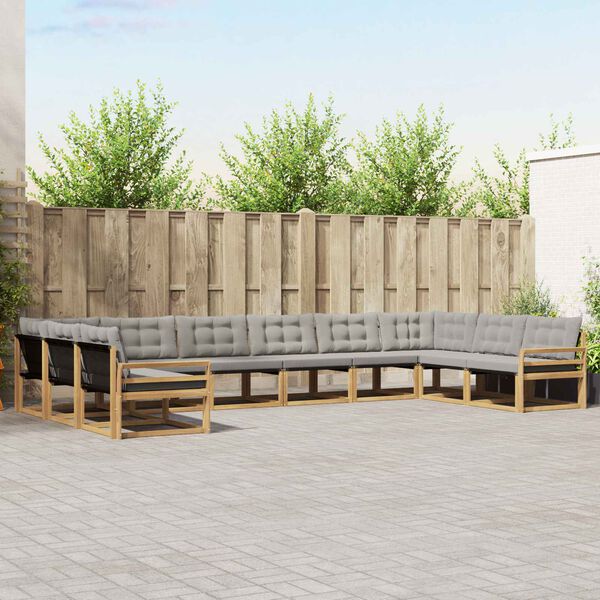 Se afișează imaginea 2 din 11