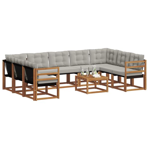 Se afișează imaginea 3 din 11