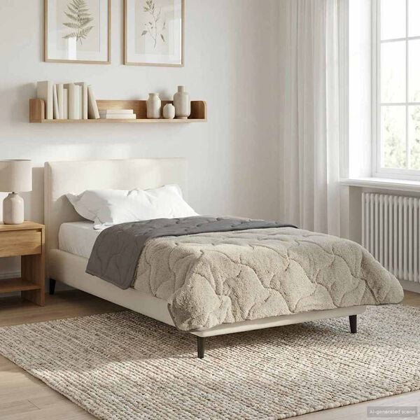 Se afișează imaginea 4 din 10