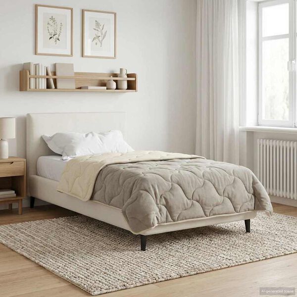 Se afișează imaginea 2 din 10