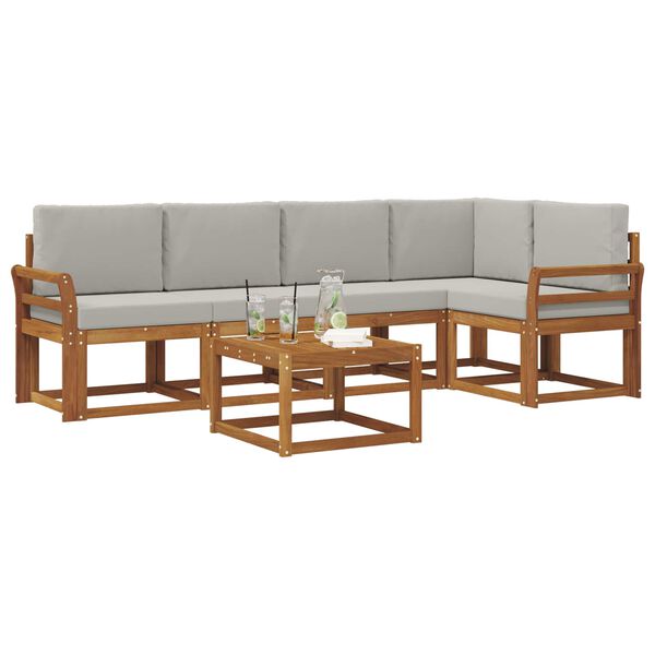 Se afișează imaginea 3 din 12