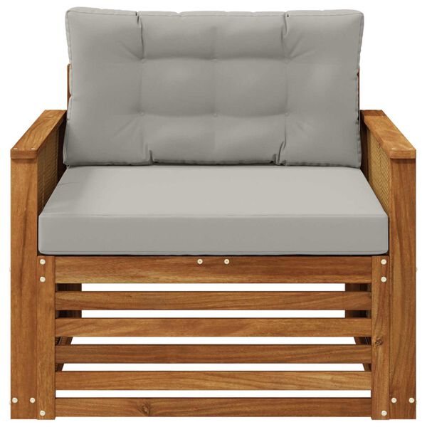 Se afișează imaginea 3 din 7