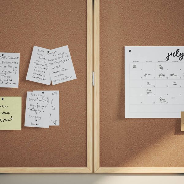 Se afișează imaginea 3 din 12