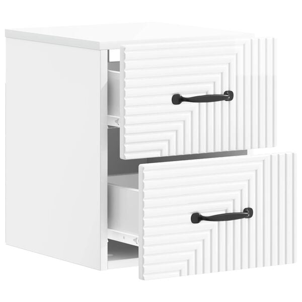 Se afișează imaginea 3 din 8