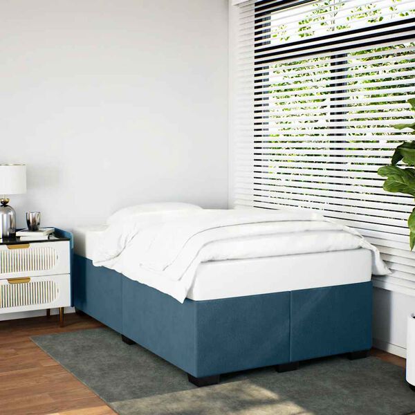 Se afișează imaginea 2 din 9