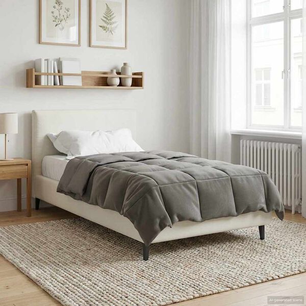 Se afișează imaginea 2 din 10