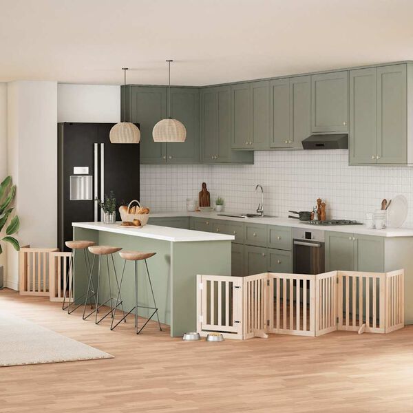 Se afișează imaginea 2 din 12