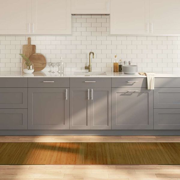 Se afișează imaginea 2 din 8