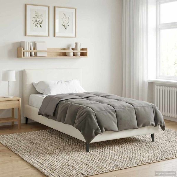 Se afișează imaginea 2 din 10