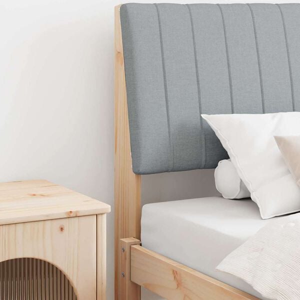 Se afișează imaginea 2 din 11