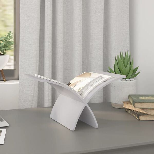 Se afișează imaginea 3 din 11