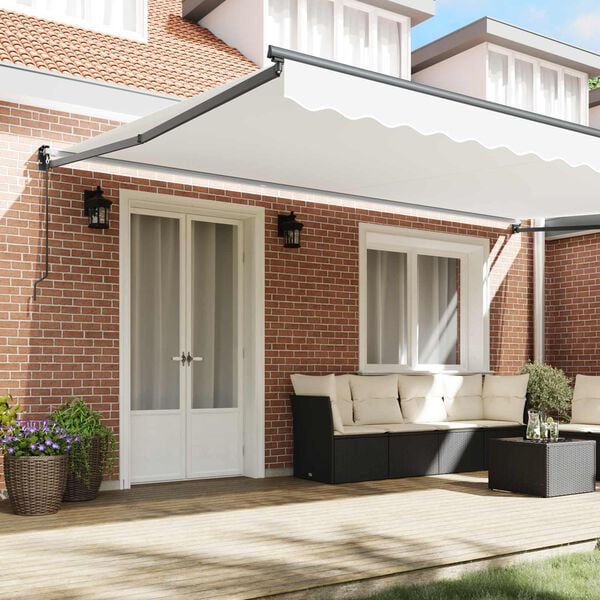 Se afișează imaginea 3 din 12