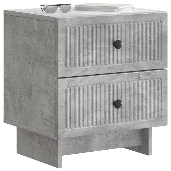 Se afișează imaginea 2 din 9