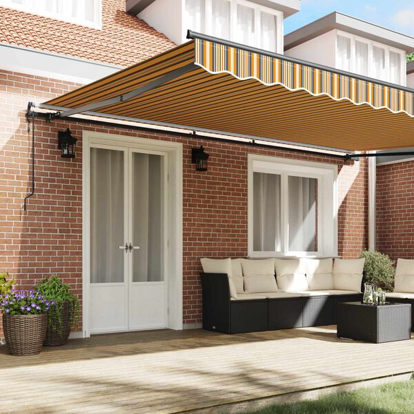 Se afișează imaginea 3 din 13