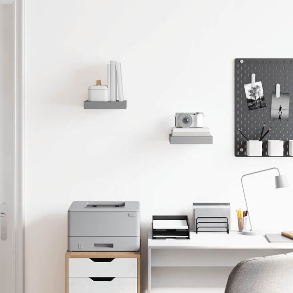 Se afișează imaginea 3 din 15