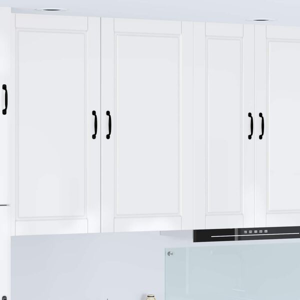 Se afișează imaginea 2 din 13