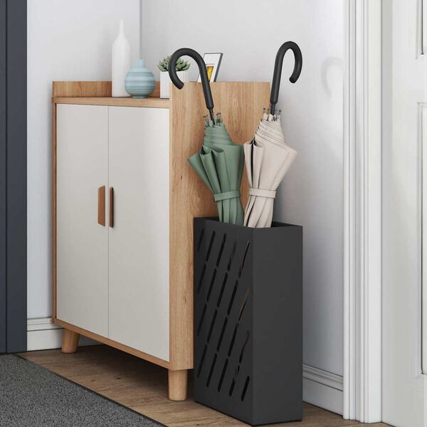 Se afișează imaginea 3 din 9