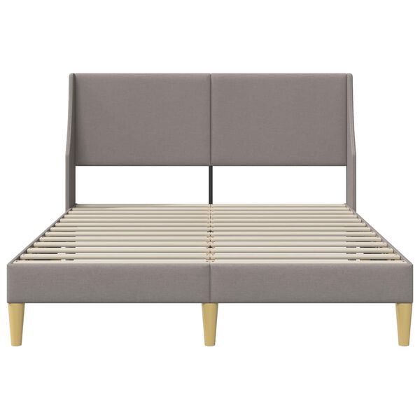 Se afișează imaginea 4 din 9