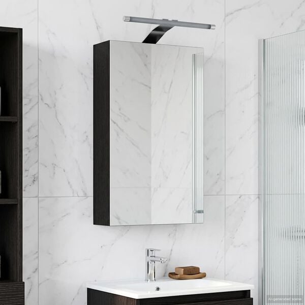 Se afișează imaginea 4 din 13