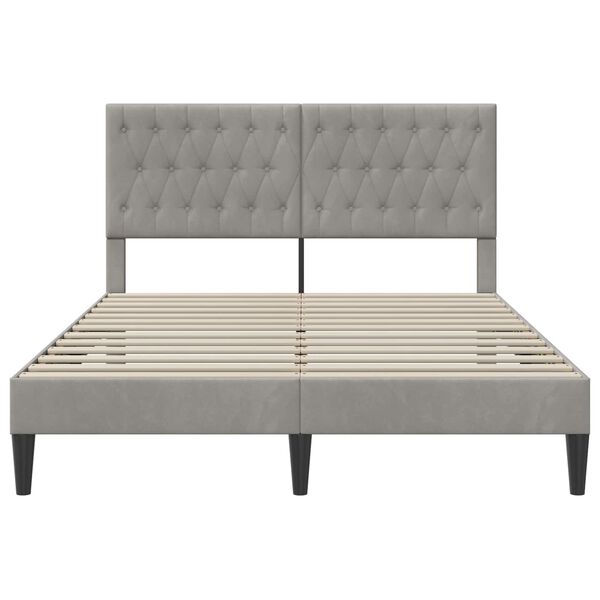 Se afișează imaginea 4 din 10