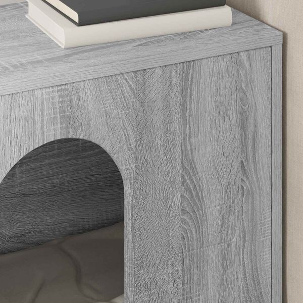 Se afișează imaginea 4 din 11