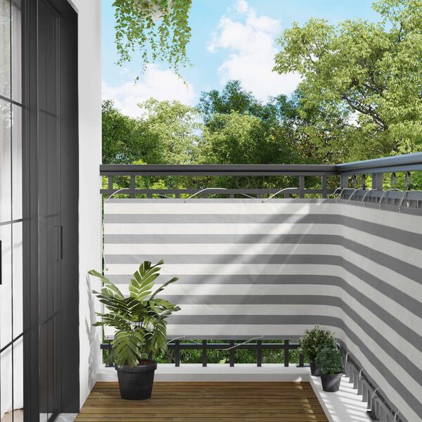 Se afișează imaginea 2 din 8