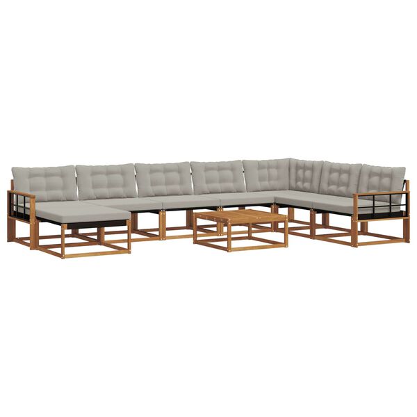 Se afișează imaginea 1 din 17