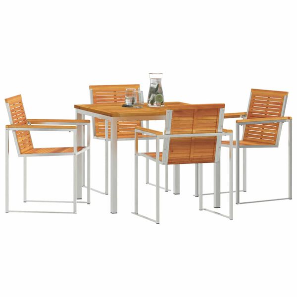 Se afișează imaginea 3 din 13