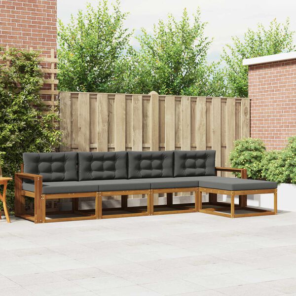 Se afișează imaginea 2 din 9