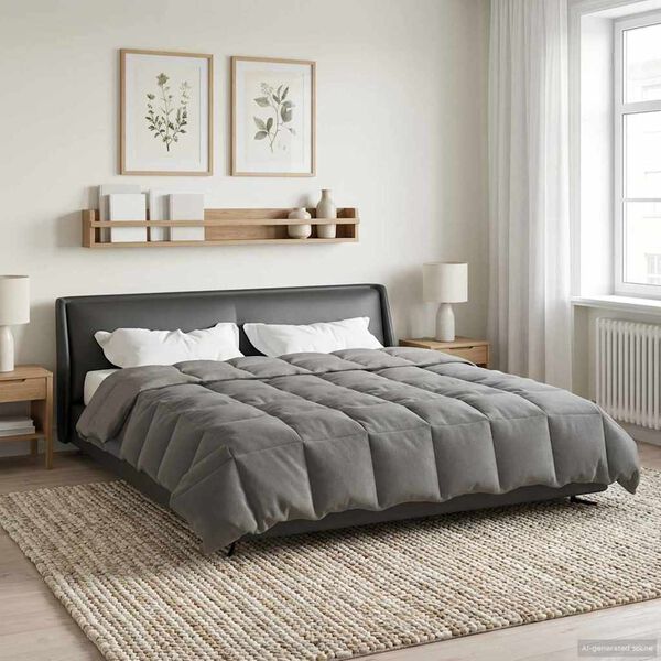 Se afișează imaginea 4 din 10