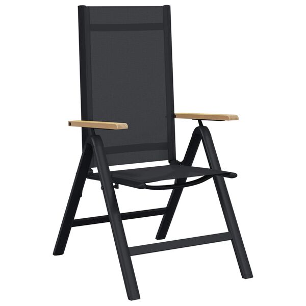 Se afișează imaginea 4 din 12