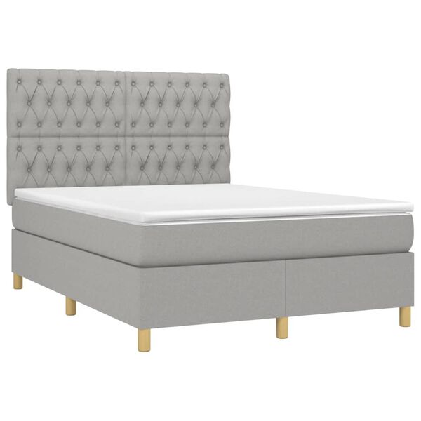 Se afișează imaginea 3 din 11