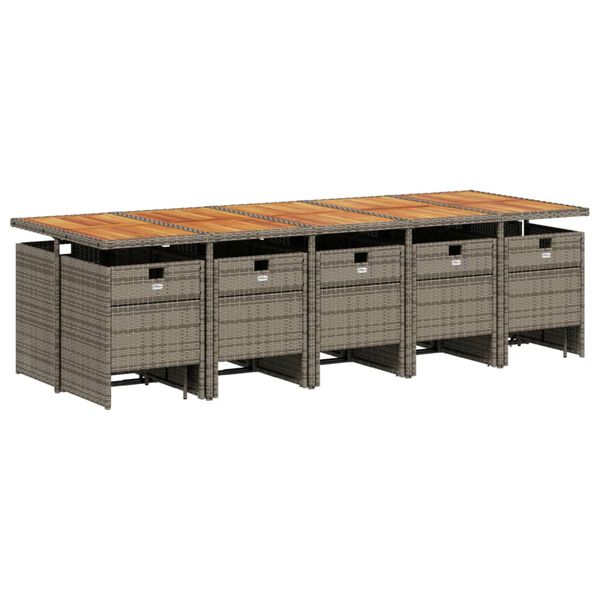 Se afișează imaginea 3 din 14