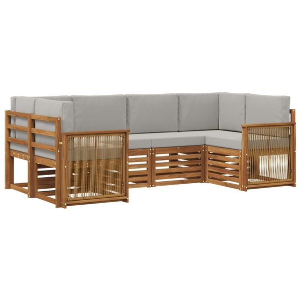 Se afișează imaginea 1 din 7