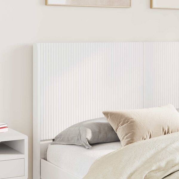 Se afișează imaginea 3 din 10