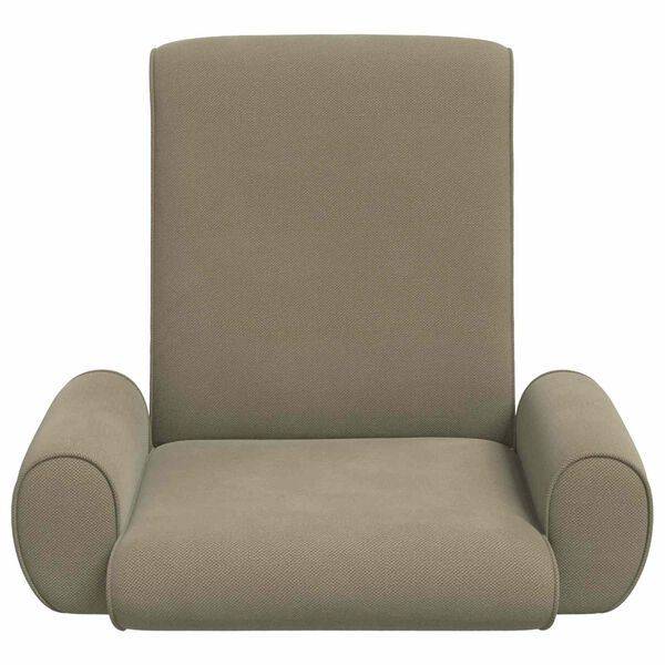 Se afișează imaginea 4 din 11