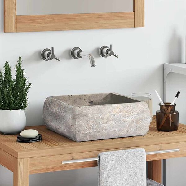 Se afișează imaginea 3 din 10