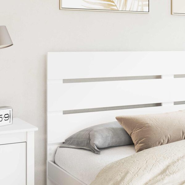 Se afișează imaginea 3 din 10