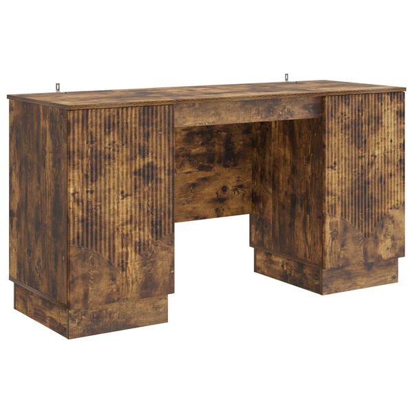 Se afișează imaginea 1 din 9