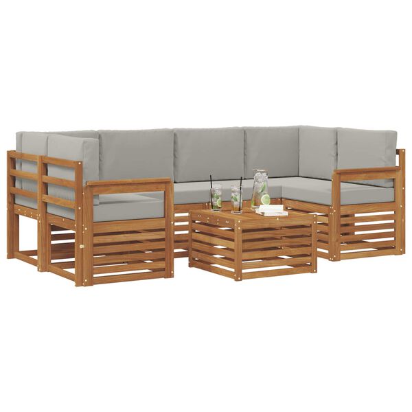 Se afișează imaginea 3 din 11