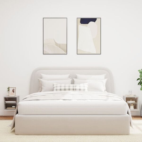 Se afișează imaginea 3 din 17