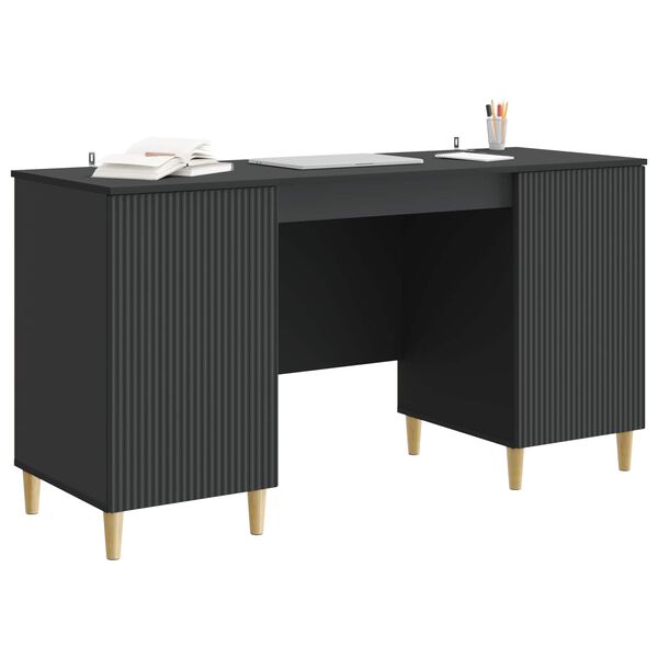 Se afișează imaginea 2 din 8