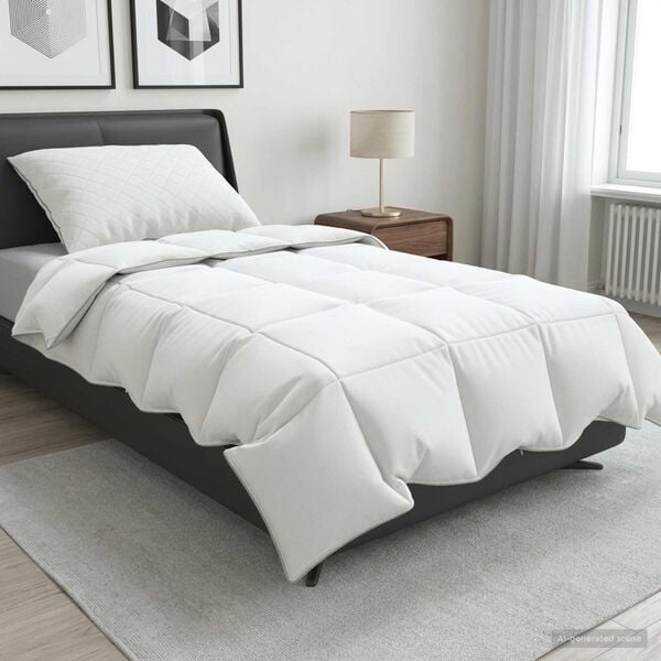 Se afișează imaginea 2 din 12